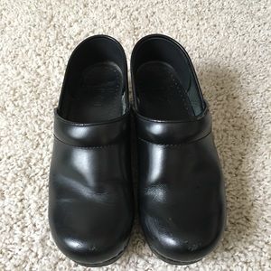 Dansko Professional Clogs black Size 37 (7 US)